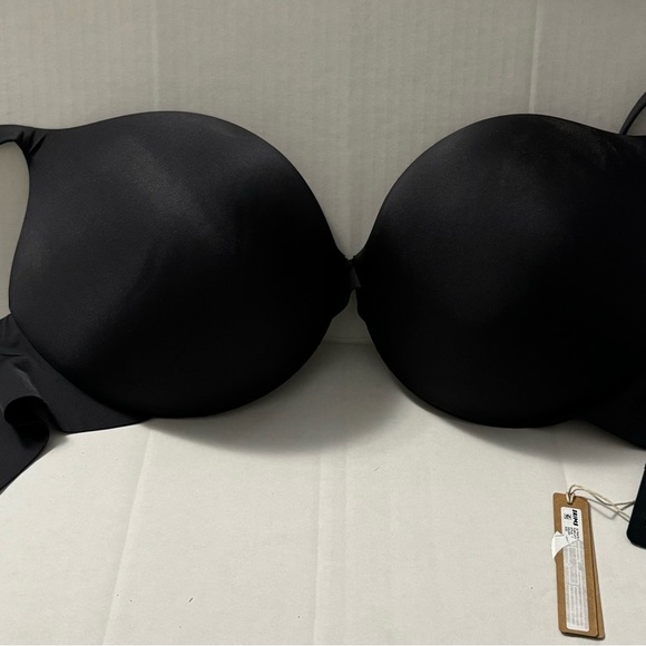 NWT Skims fits everybody Push up bra  46D - Picture 3 of 6